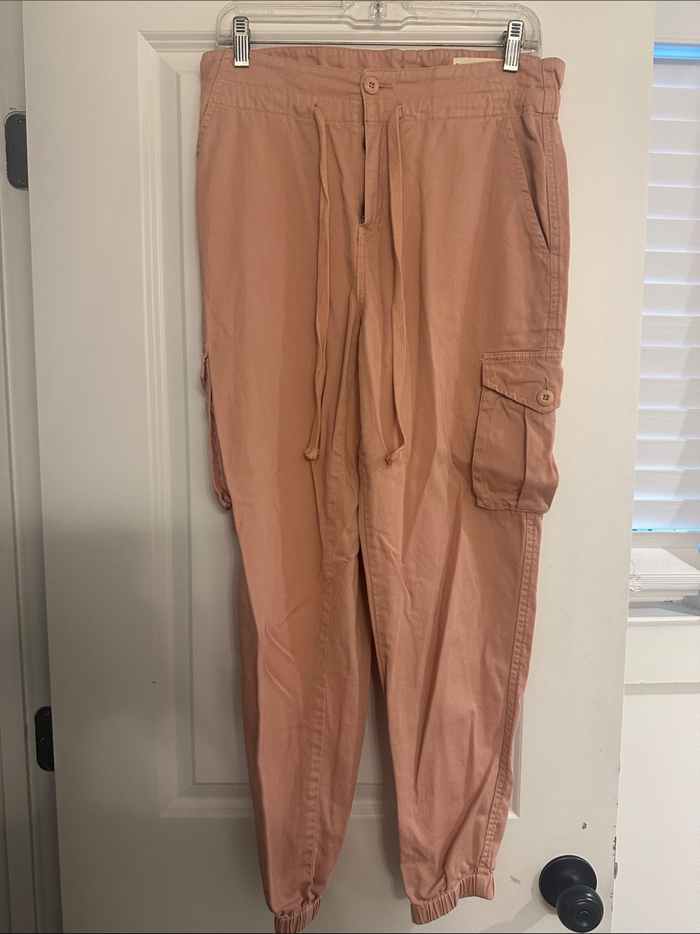 Blank NYC Women's Cargo Jogger Pants in Dusty Rose